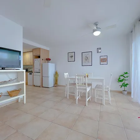 Vivalidays Angels - - Costa Brava Apartment