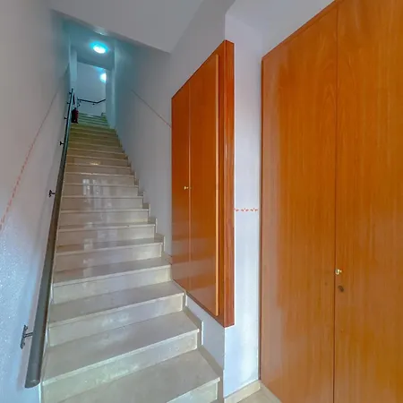 Apartment Vivalidays Angels - - Costa Brava *